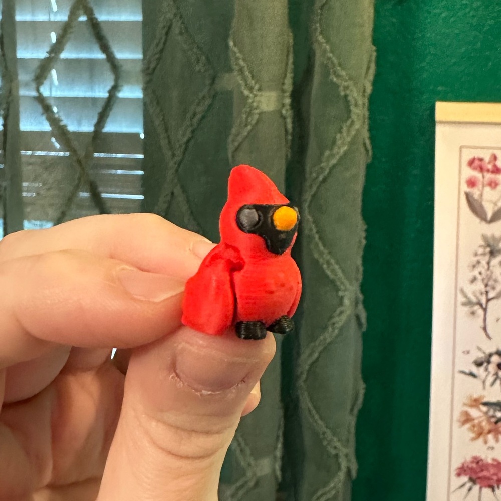 Mini Articulated Cardinal